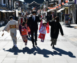 入選