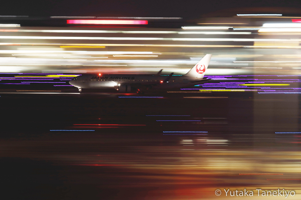 夜間飛行機