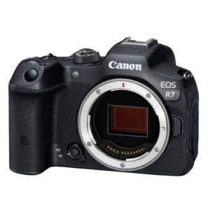 EOS R7