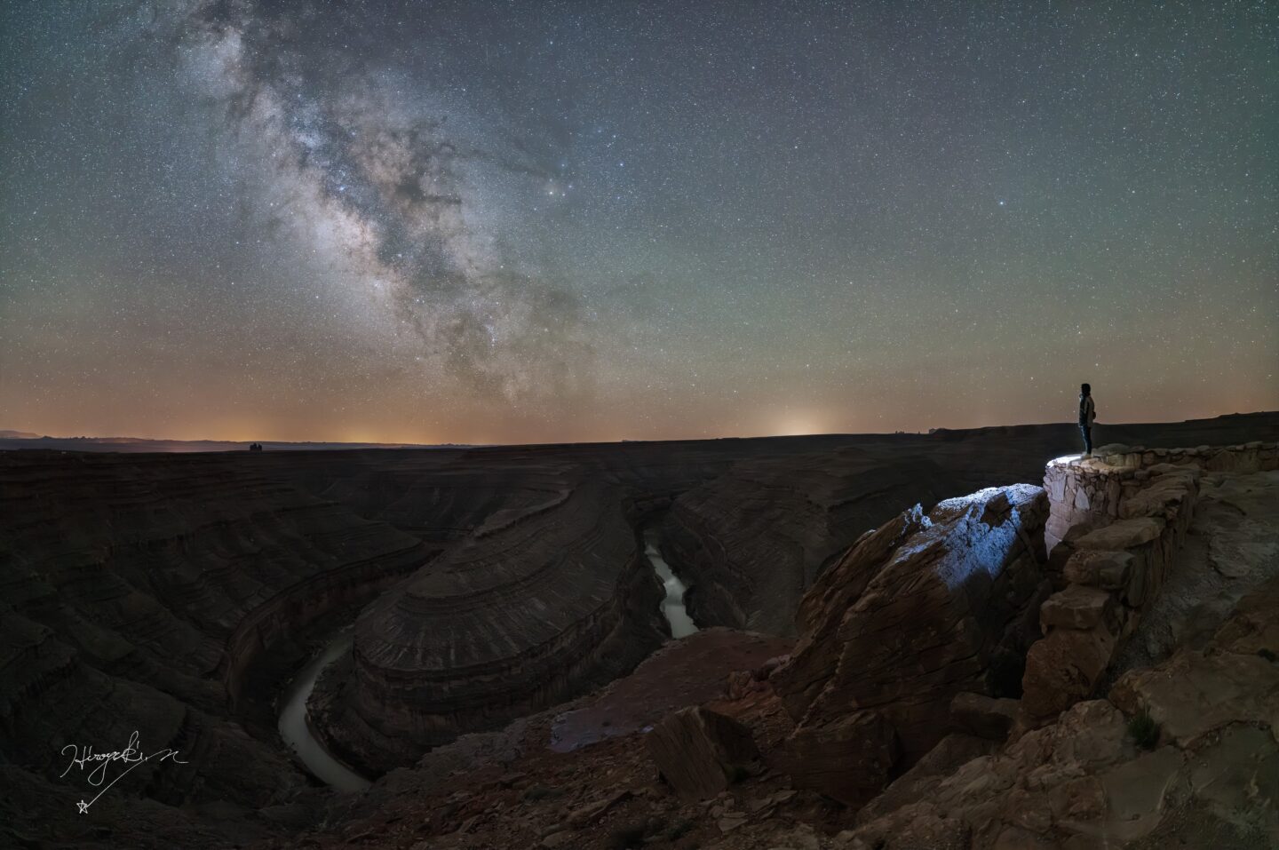 これ以上の星景用魚眼レンズは今後生まれないだろう。シグマ 15mm F1.4 DG DN DIAGONAL FISHEYE | Artで撮影したアメリカ・ユタ州の星景