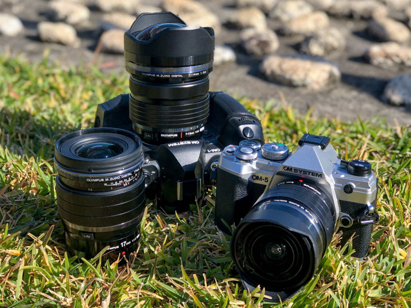 『OM SYSTEM M.ZUIKO DIGITAL PROレンズセレクトガイド 現行ラインナップ全レンズの特徴と使い所を解説』第二回 広角焦点距離域レンズ編