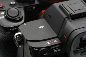 極めた描写力とユーザーのクリエイティビティを刺激するカメラ ソニー α7R VI