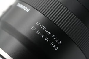 これ1本で充実した撮影が可能なレンズ、待望のRFマウント タムロン「17-70mm F/2.8 Di III-A VC RXD」