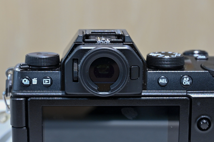 14_X-S10の製品画像.jpg