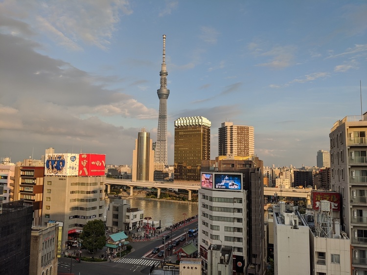 浅草夕暮れの風景写真.jpg