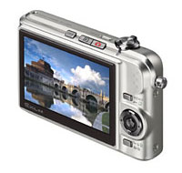 写真：EXILIM ZOOM EX-Z1000 背面
